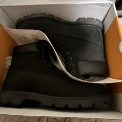 Black Timberland Boots