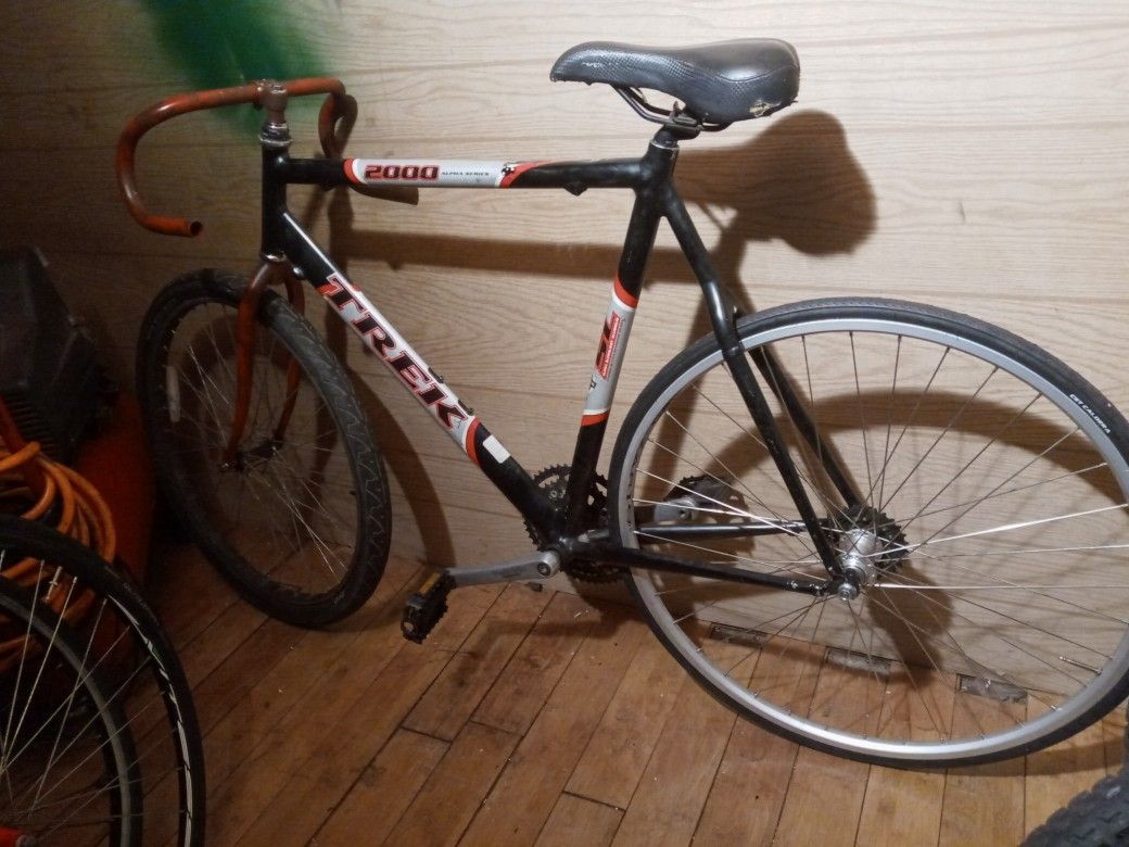 TREK ALPHA SERIE 2000Bicicleta de carretera TREK 2000 SL Alpha Series 19 "27 velocidades for