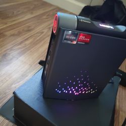 Mini Desktop PC And Everything In Pictures