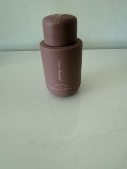 Rare Beauty Hydrating Body Lotion