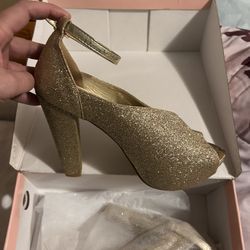 Gold Sparkling 4" High Heel Shoe - Women's 7-7.5