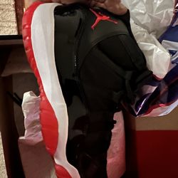 Jordan 11 (2012) 
