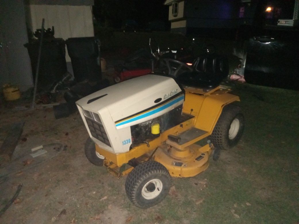 Cub Cadet 1330