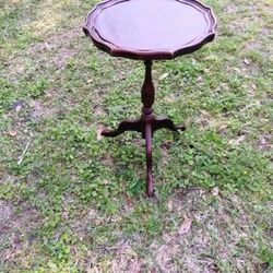 Bombay Co. Planter Table