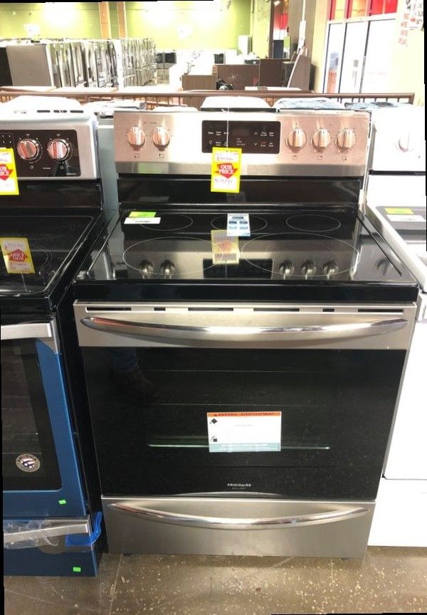Brand New Frigidaire Gallery Electric Stove (Model:GCRE302LAF)