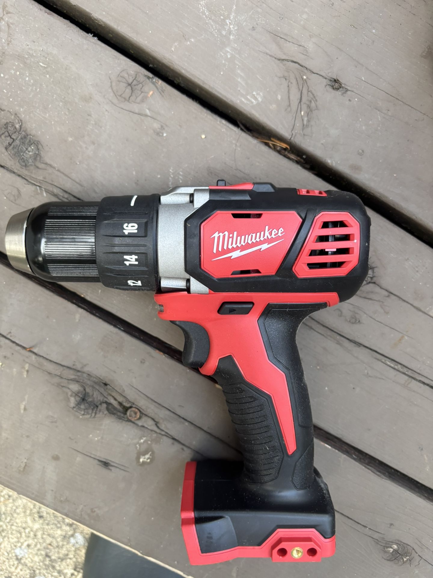 Milwaukee M18 1/2" Drill/Driver 2606-20 *TOOL ONLY*