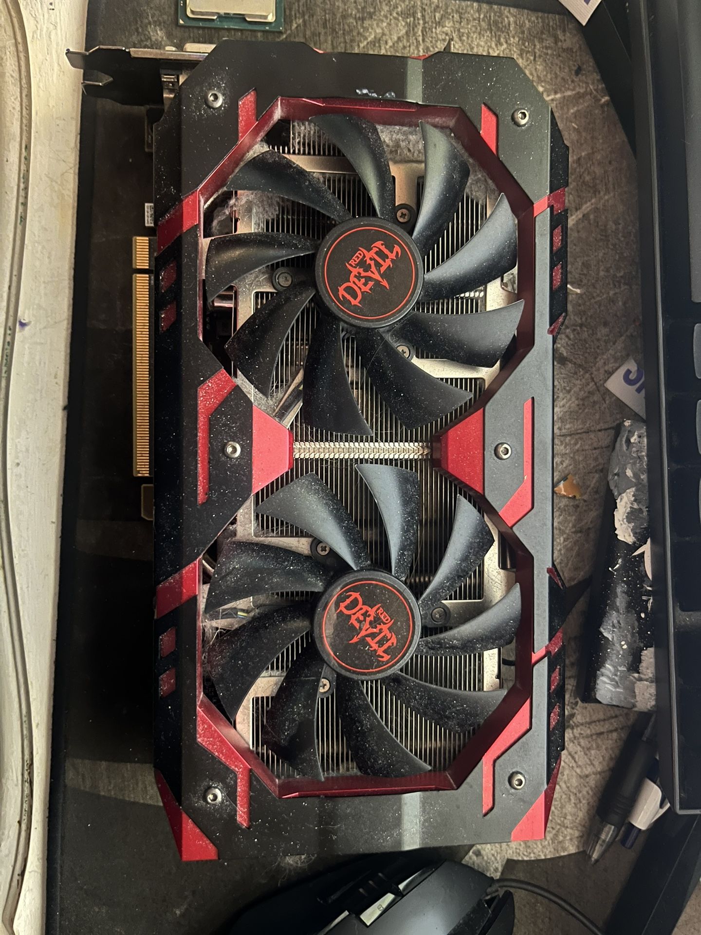 Rx Powercolor 590 8Gb