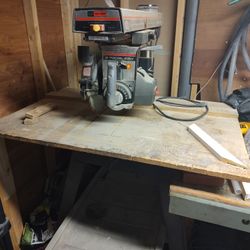 Craftsman 10 inch radial saw (with stand)