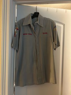 One-of-a-Kind Custom New York Yankees “House Ruth Built” Embroidered Shirt – XL