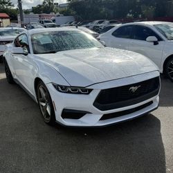 2024 Ford Mustang Ecoboost 