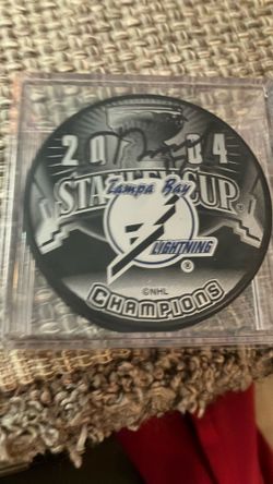 2004 Lightning Stanley Cup signed by Ruslan Fedotenko