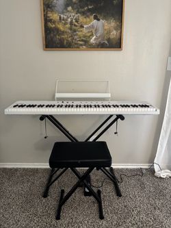 Piano keyboard