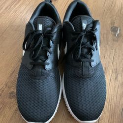 Nike golf shoe