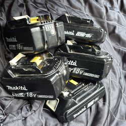 2 4.0 Makita batteries 1 5.0 Makita Batterie 2 1.5 Makita Batteries