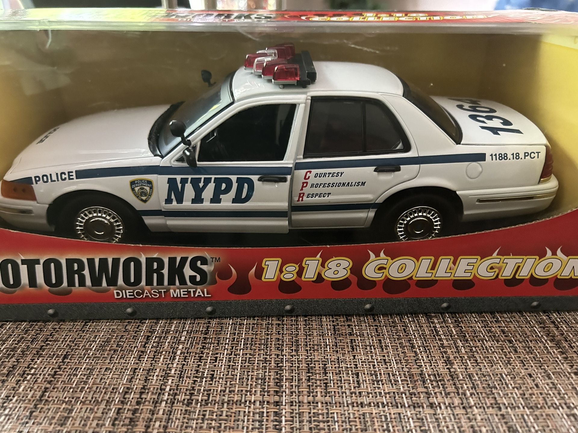 “NEW” Motorsports NYPD Crown Victoria  