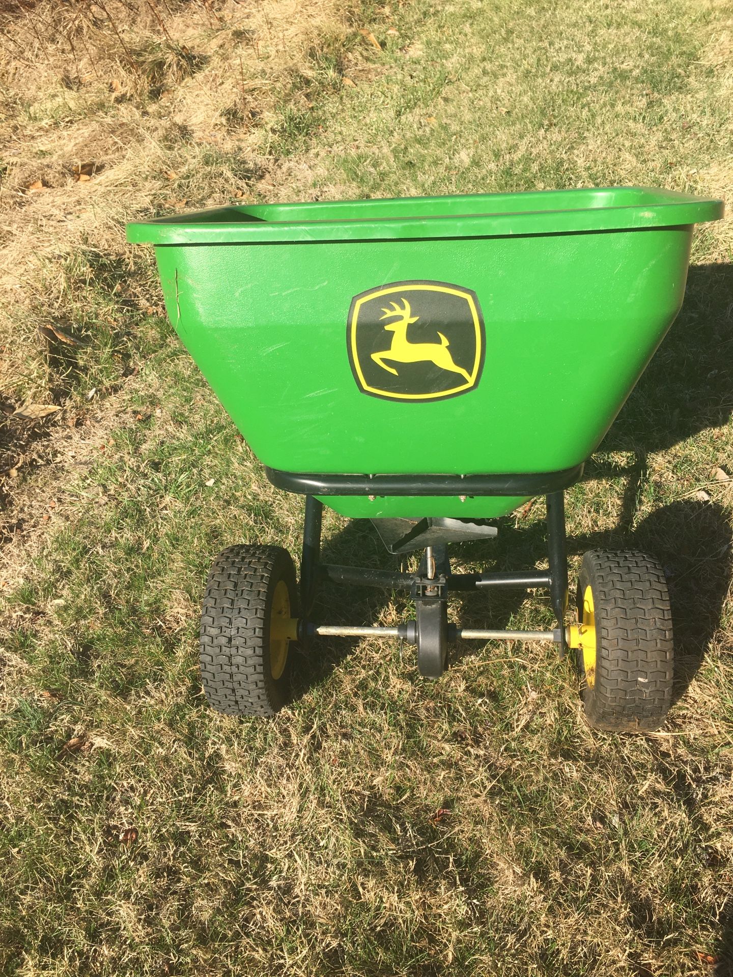 John Deer Speader
