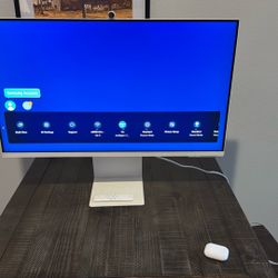 Samsung M8 Monitor 32 Inch 