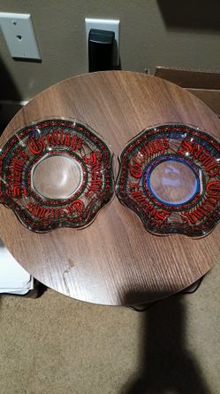 Seasons Greetings Plates