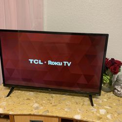 TCL ROKU TV 