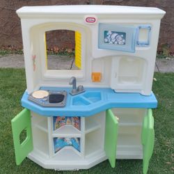 Little Tikes Kitchen