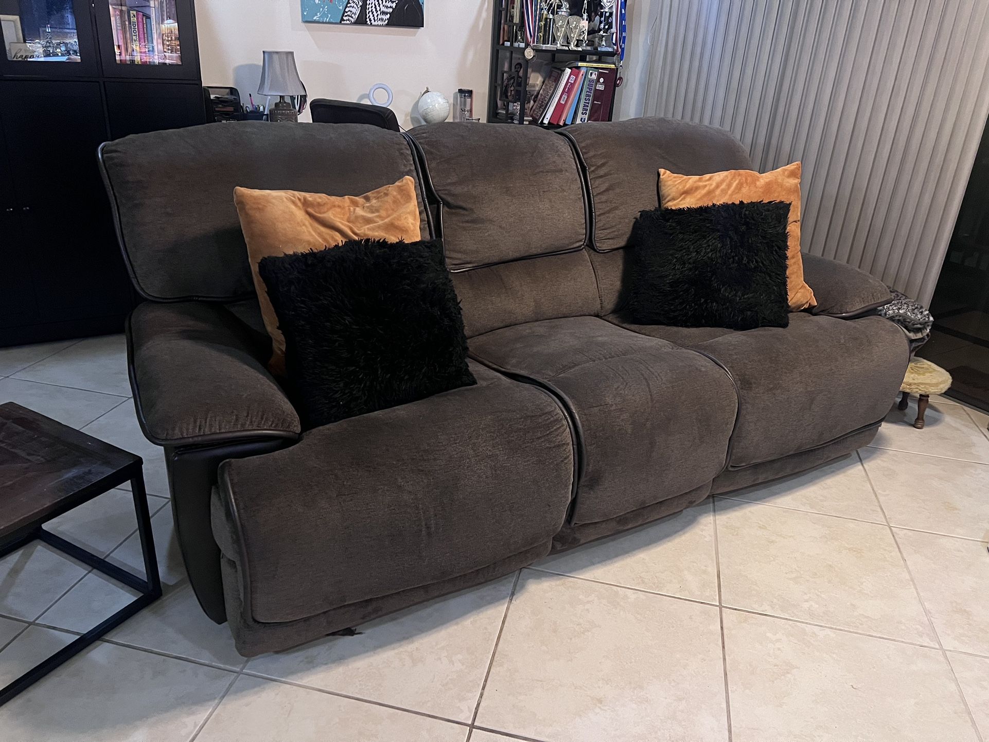 Couch 3 Seater Brown Recliner $80 OBO 