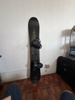 Burton Air snowboard and bindings