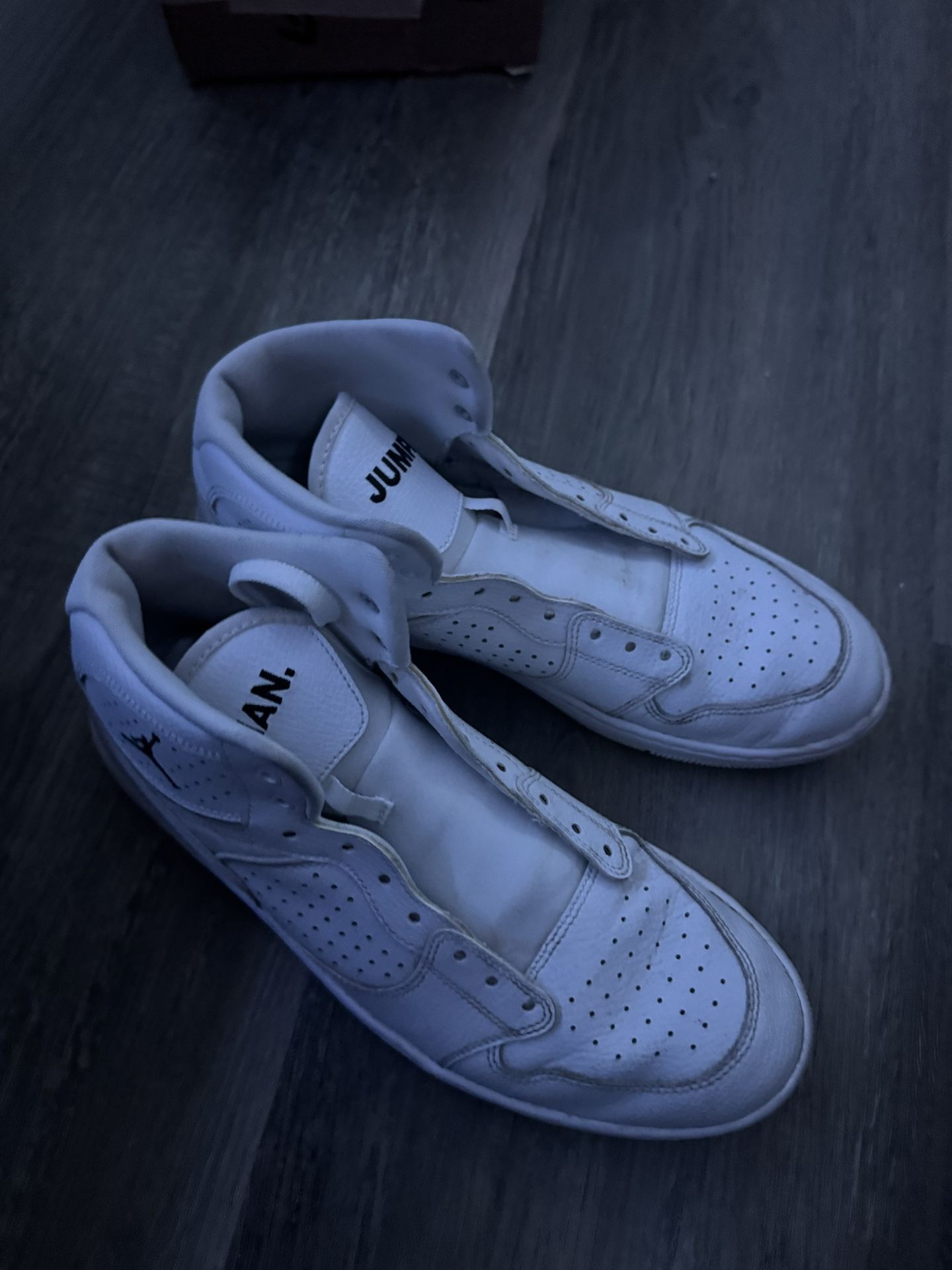 Air Jordan Access White