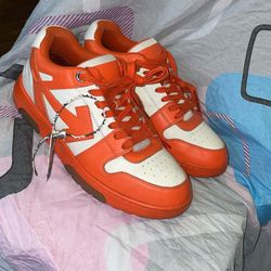 Off-white Out The Office Size “43”