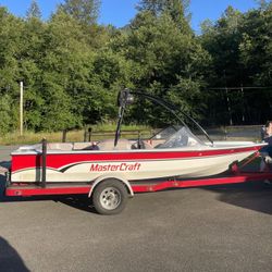 Mastercraft PROSTAR 190 Ski Boat