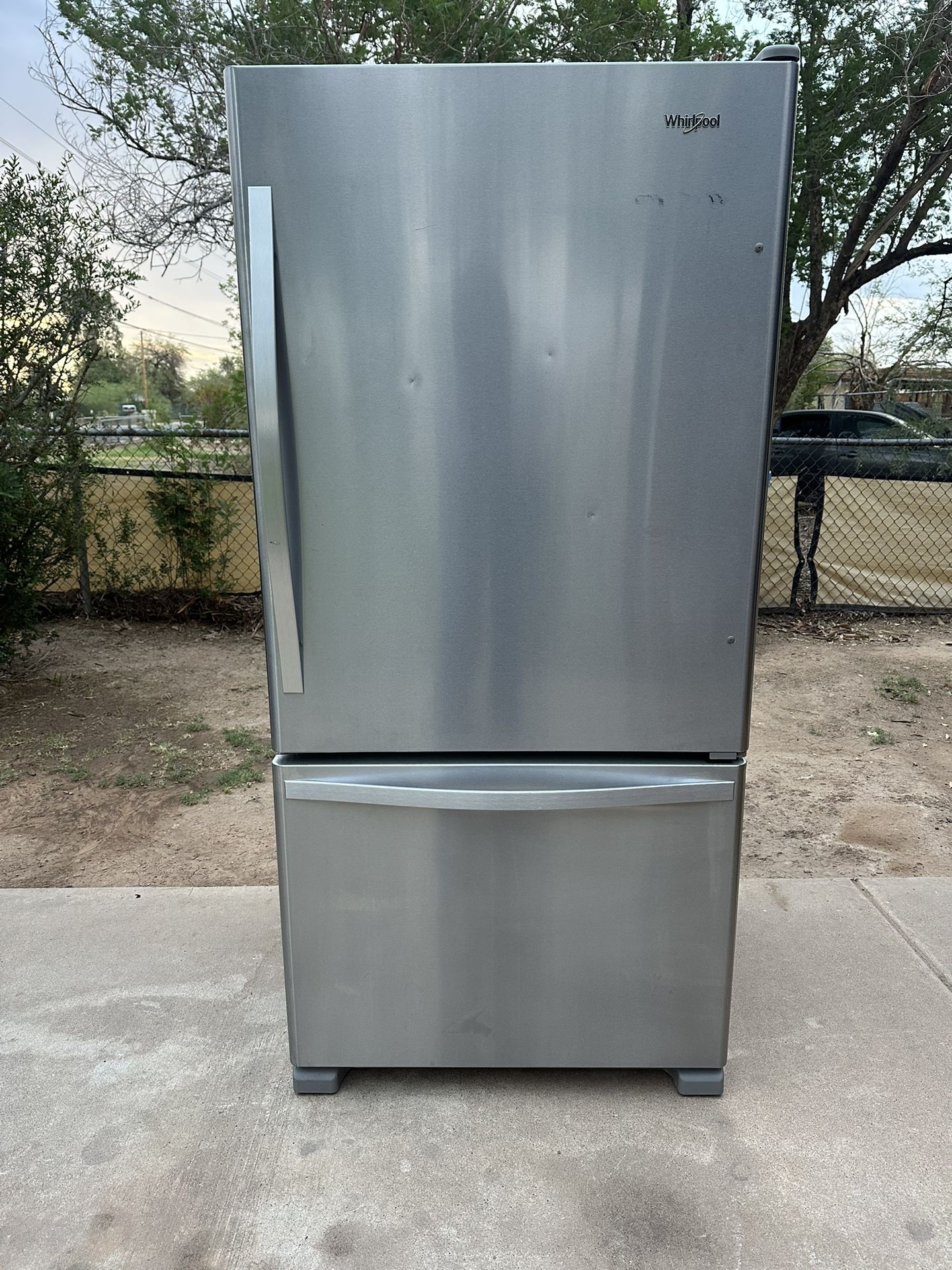 Whirlpool Top Bottom Refrigerator