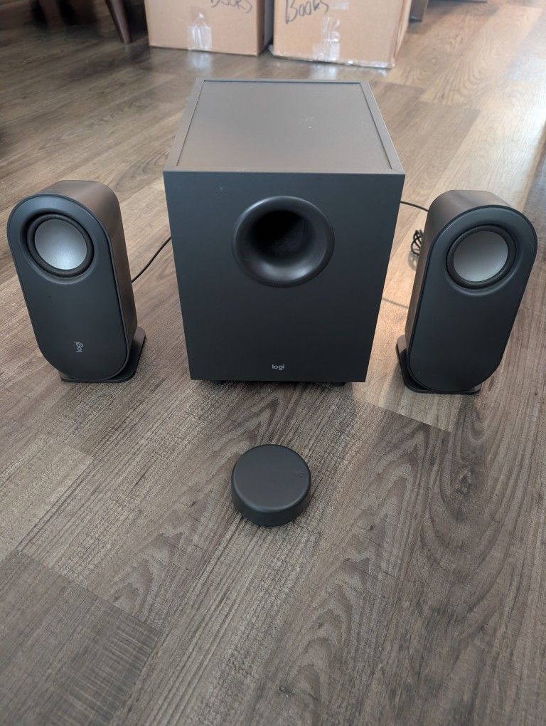 Logi Bluetooth Speaker