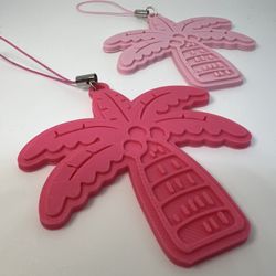 3D Printed Palm Tree Keychain – Tropical Vibe!