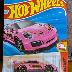Hot Wheels Porsche 911 GT3 RS