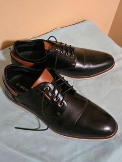 Mens shoes size 11