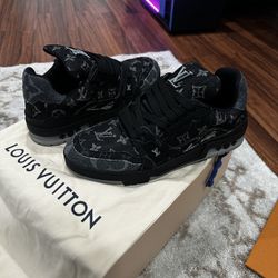 Louis Vuitton ‘Trainer’ Sneakers Size 9m
