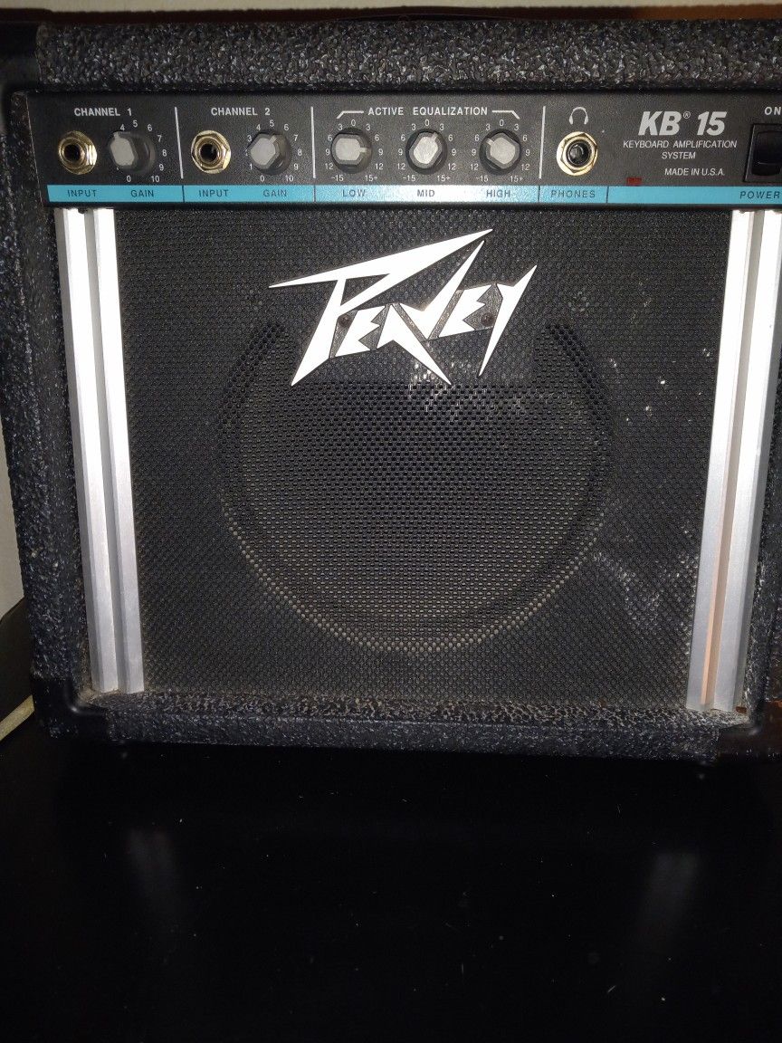 Peavey KB15