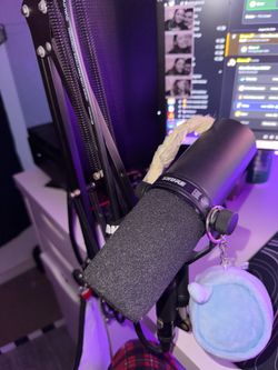 Shure SM7B + Focusrite Scarlett 2i2