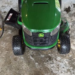 John Deere Riding Lawnmower 42 Inch Decks