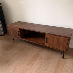 TV Stand / Media Console – 60” Wood