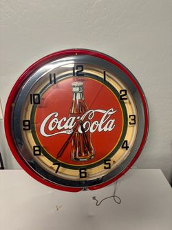 Coca Cola clock doesn’t light up anymore but can be fixed