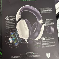 New Razer Blackwire 8225 Wired Over-Ear Headphones White  $80  1pc