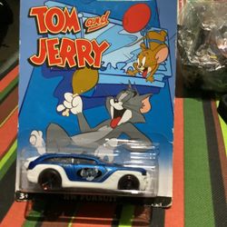 Hot wheels 2014 Tom and Jerry set of six
