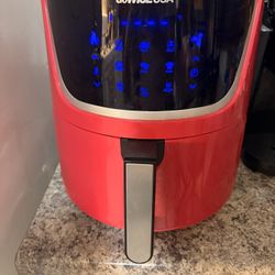 USA GW22965 5 Quart Electric Air Fryer with Digital Touchscreen