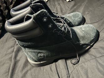 Timberland black suede boots