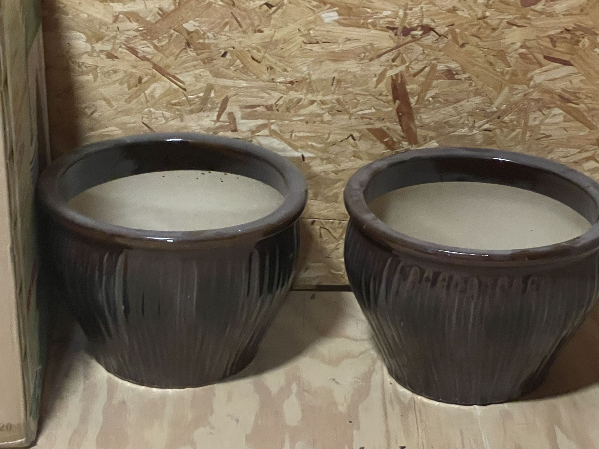 pots for flowers or veggies