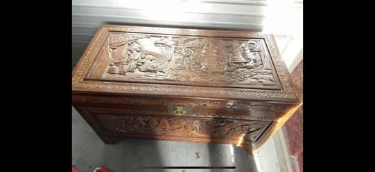 Vintage Chinese Chest