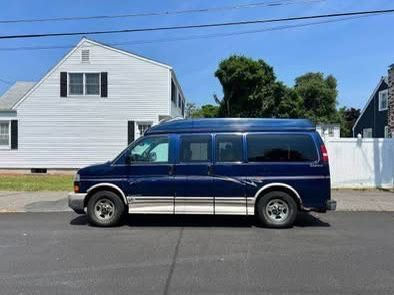 2004 GMC Savana