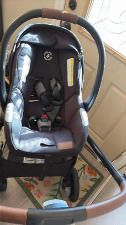 Maxi Cosi Zelia Luxe 5 in 1 Travel System