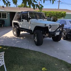 2006 Jeep  6 Speed