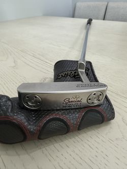 Scotty Cameron Special Select Newport - Golf Putter 35”